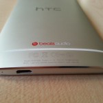 HTC One - back - beats audio