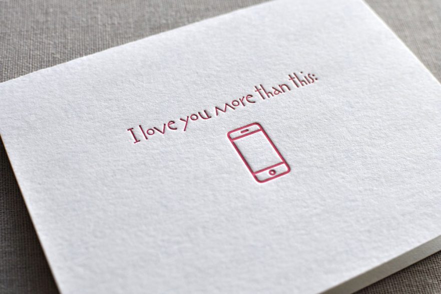 I love you more than my smartphone (iPhone): buon San Valentino da Mondo3!